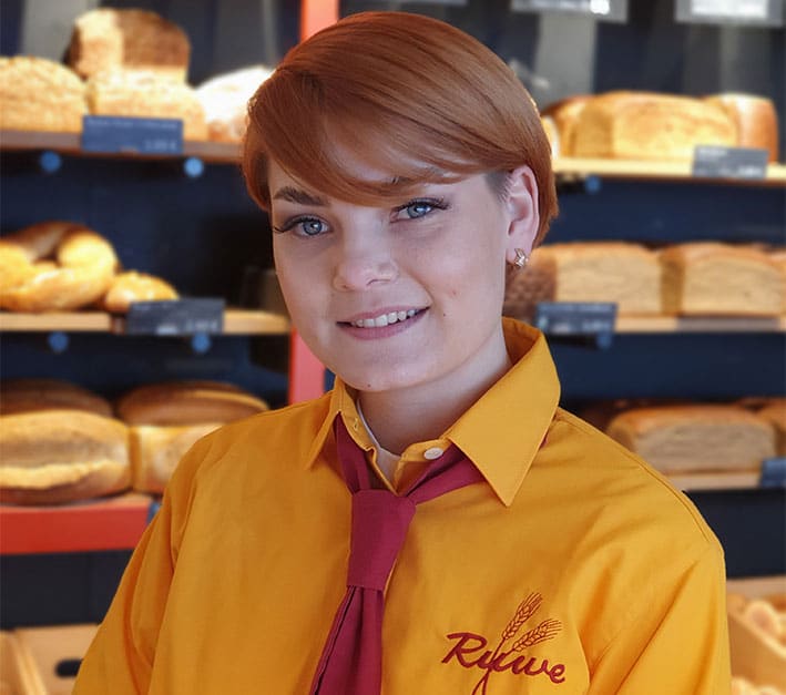 Verkäufer bei der Bäckerei Ruwe in Bielefeld