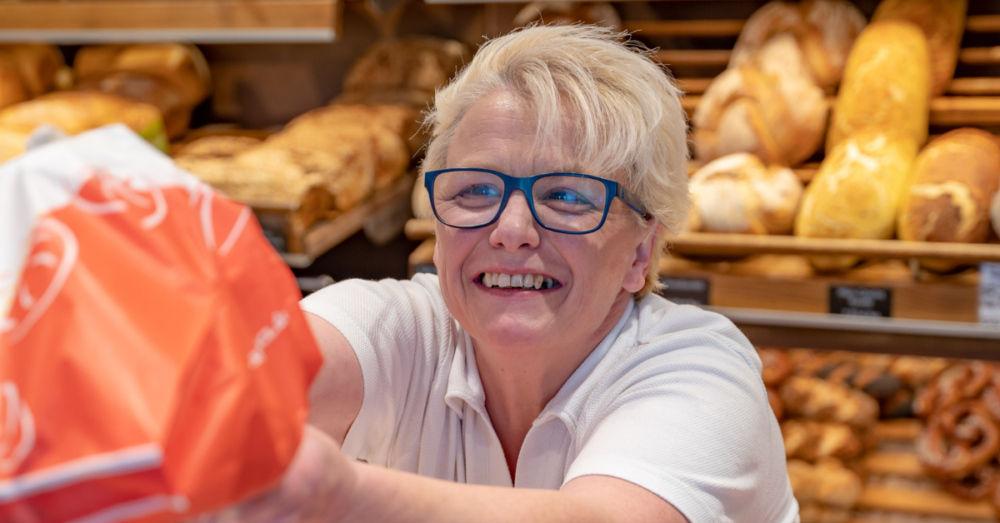 Verkäuferin bei der Bäckerei Kasprowicz